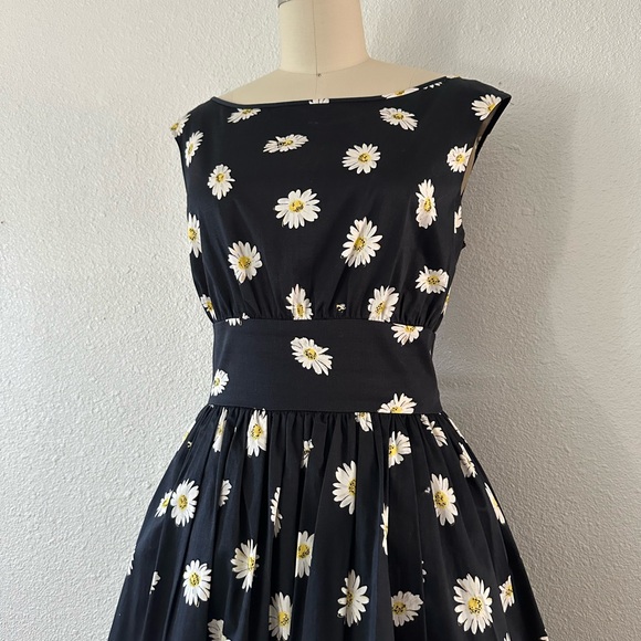 Kate Spade Black Daisy/Bee Print Dress - Picture 4 of 5